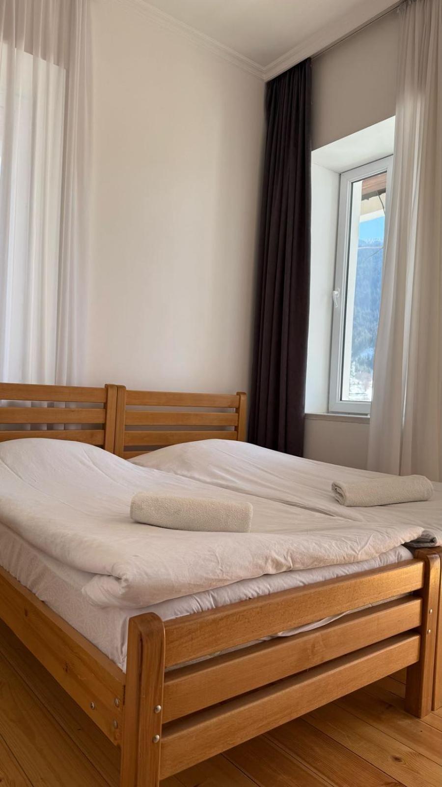 Eka'S Guest House Mestia Zewnętrze zdjęcie