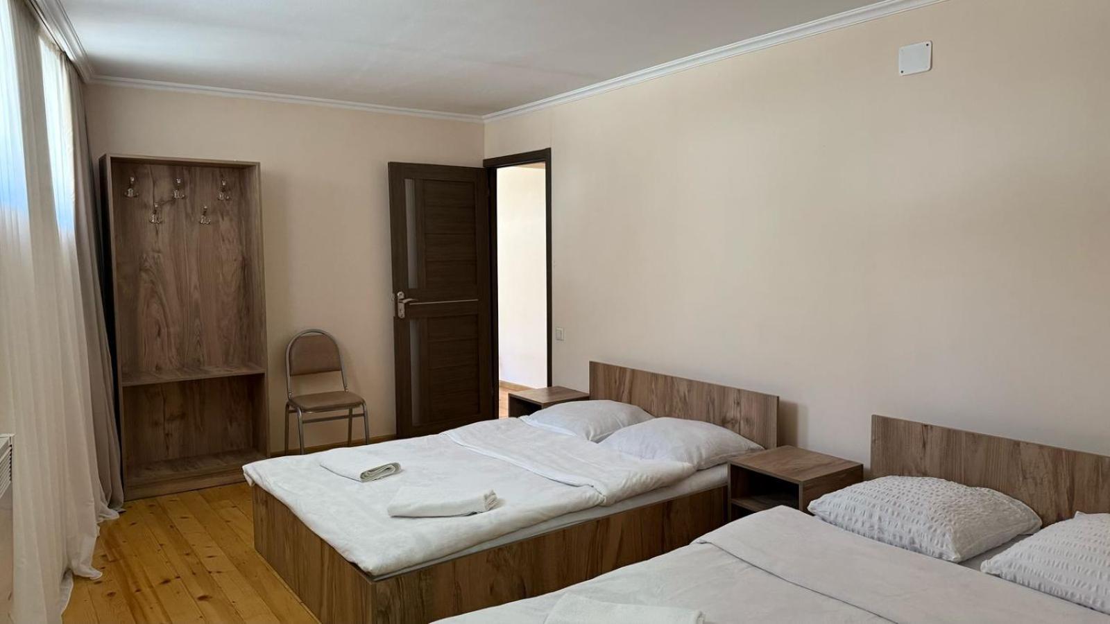 Eka'S Guest House Mestia Zewnętrze zdjęcie
